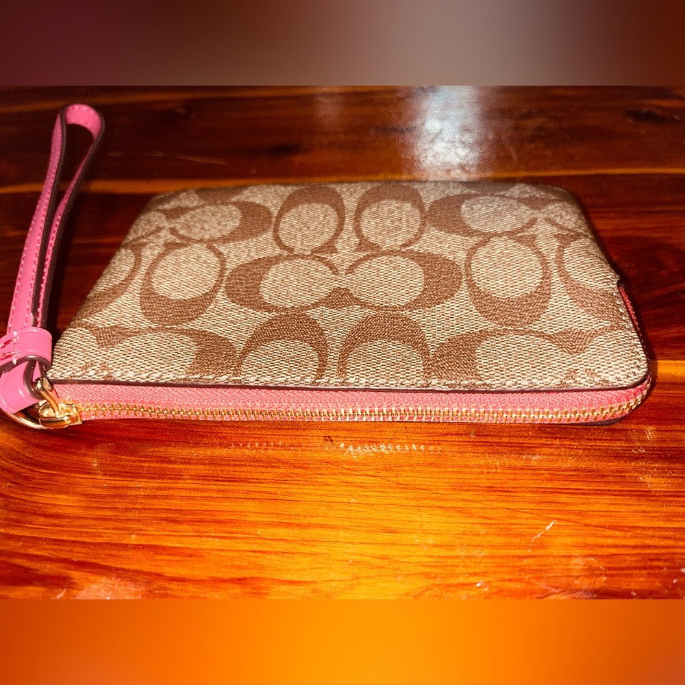 See New Listing —💌 NWT* COACH Disco Patch *Good Times* Signature Coated Canvas - Picture 10 of 11